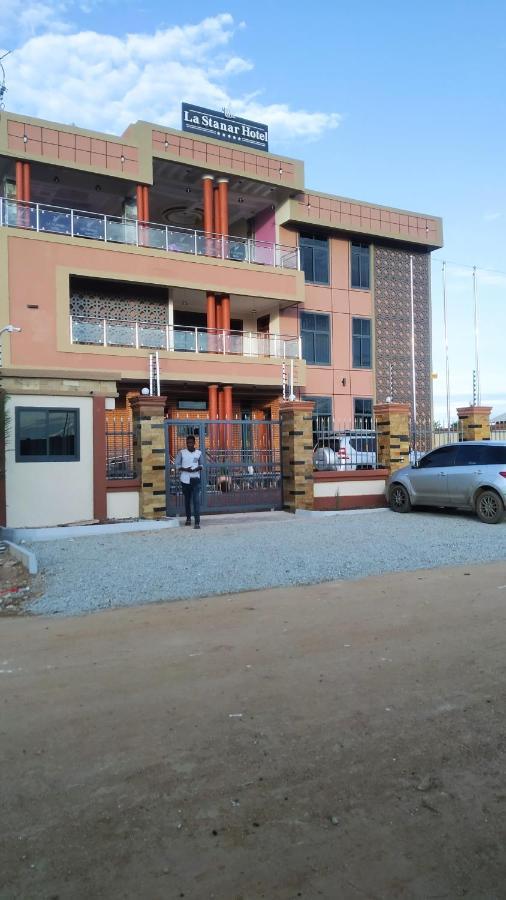 La Stanar Hotel Dodoma Bagian luar foto